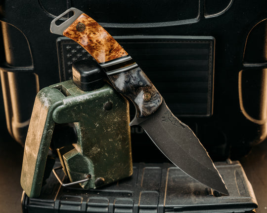 Ishi - Dyed Redwood, Black, Gray & White G10, Amber w/ Specks Recon Stone, Amboyna, Mosaic Pins, Textured Grip.