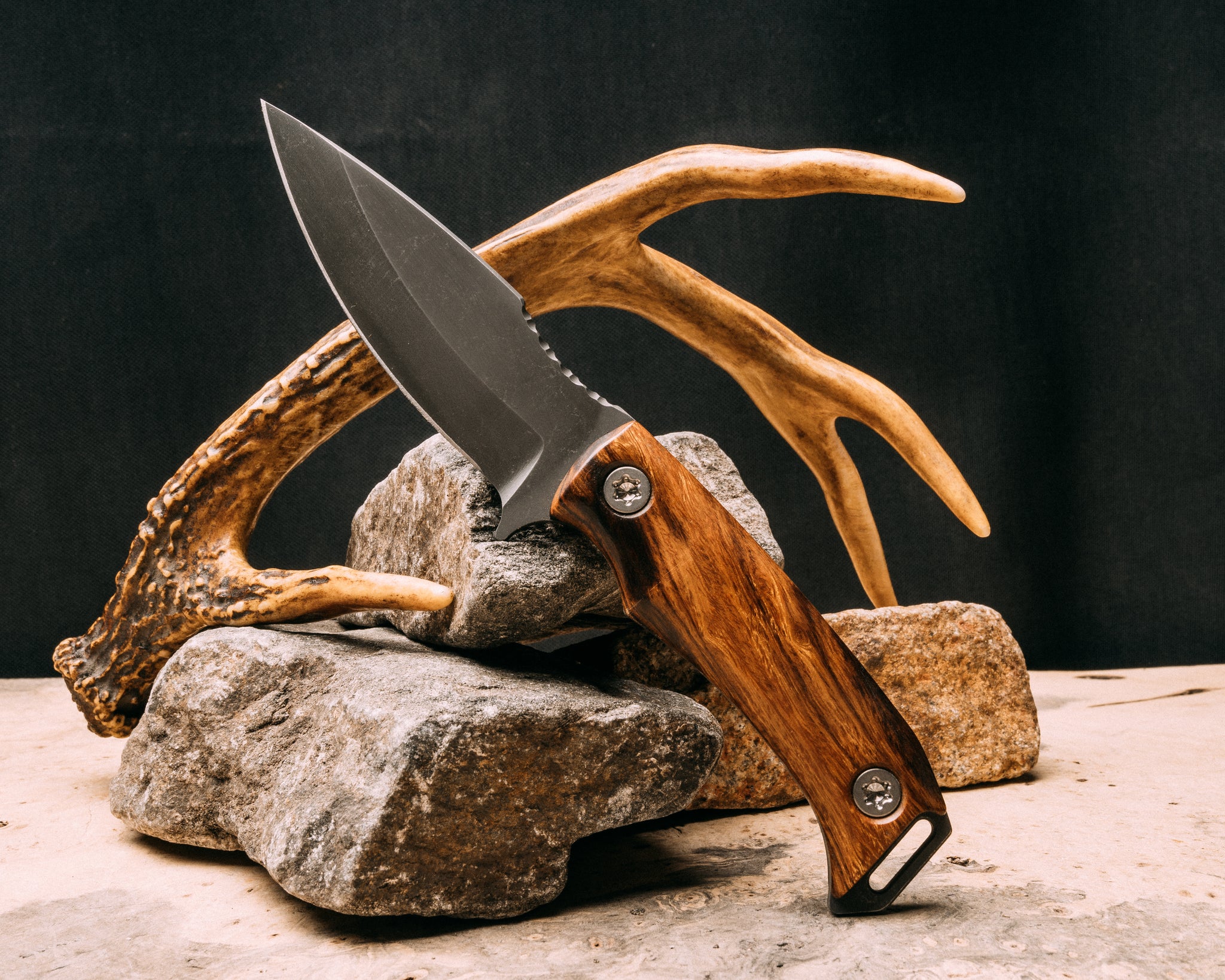 Ishi- Desert Ironwood, titanium torx bolts, smooth grip