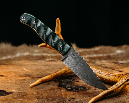 Crow Jr- Dyed Black Ash, Mosaic Pins, Textured Grip.