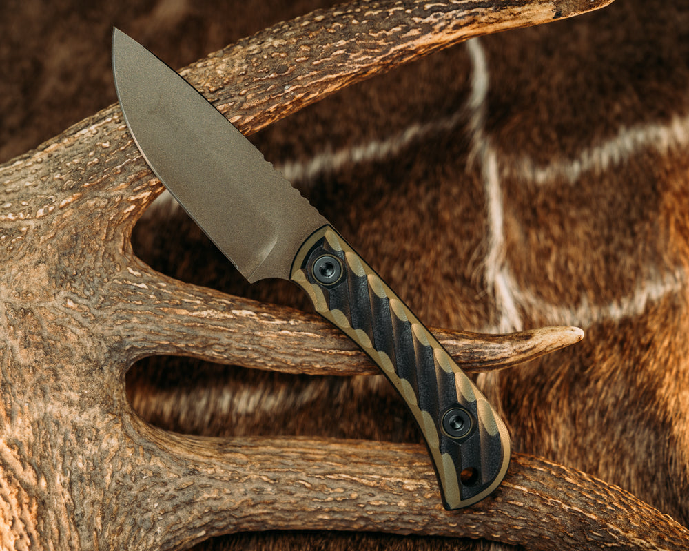 Cav Jr Back Country- OD Green and Black G10, Midnight Bronze Cerakote, Allen bolts, Reticulated Grip