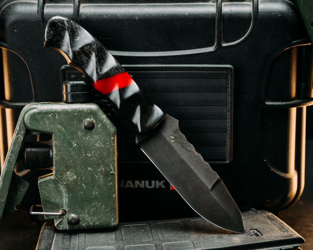 Disaster Jr Gen 3 - Bison Horn, Cherry G10 Split, Weaved Carbon Fiber, CF Pins, Textured grip.