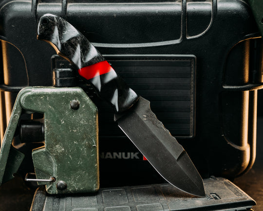Disaster Jr Gen 3 - Bison Horn, Cherry G10 Split, Weaved Carbon Fiber, CF Pins, Textured grip.