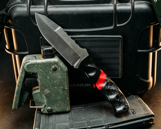 Disaster Jr Gen 3 - Bison Horn, Cherry G10 Split, Weaved Carbon Fiber, CF Pins, Textured grip.