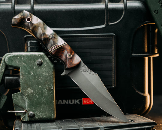Tosahwi - Desert ironwood, Black & OD Green G10 Pin Stripinf, Copper Splits, Dyed Maple, Mosaic Pins, Textured Grip