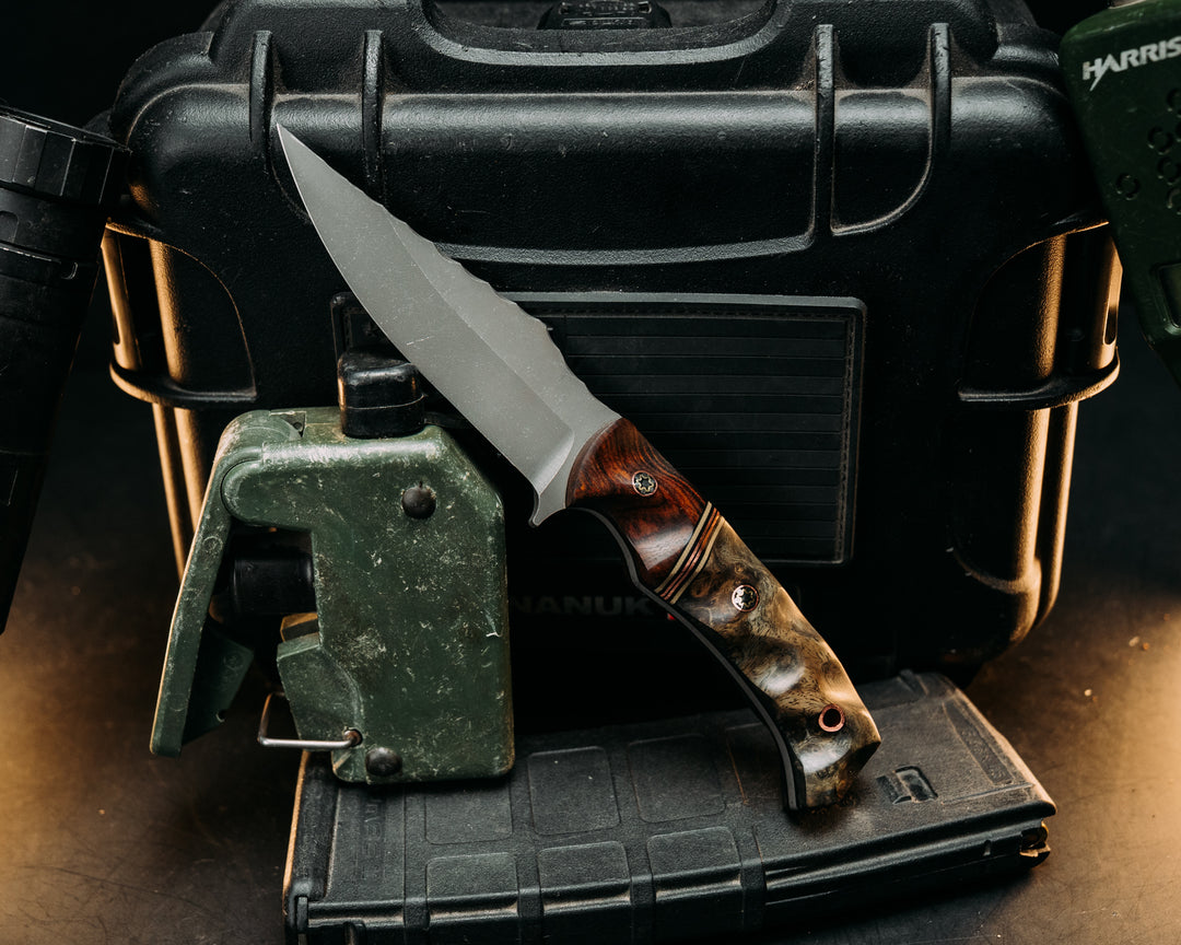 Tosahwi - Desert ironwood, Black & OD Green G10 Pin Stripinf, Copper Splits, Dyed Maple, Mosaic Pins, Textured Grip