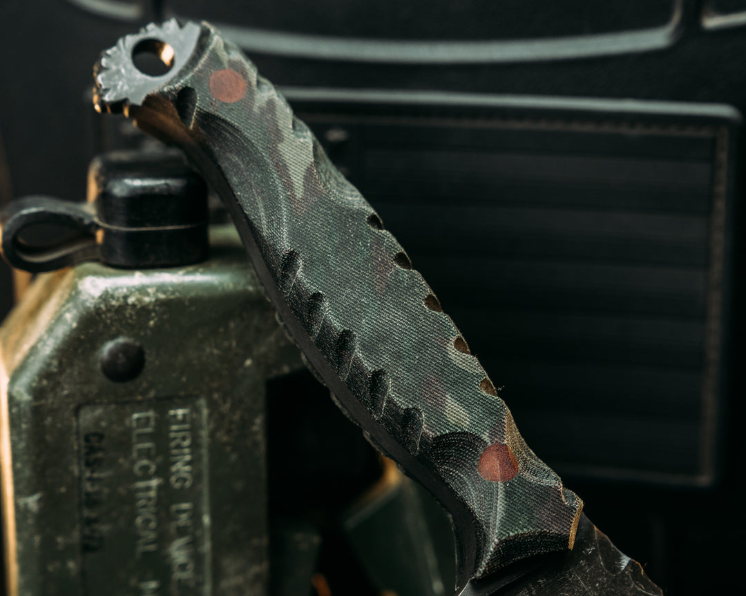 Crow Pre-Jay- Rhodesian Ridgeback Camo Micarta, Brown Canvas Micarta Pins, Textured Grip