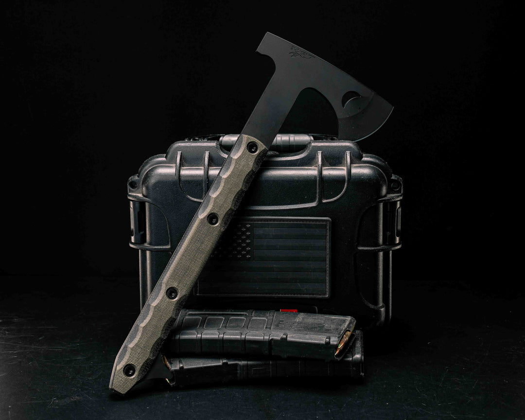 Howler Hawk- Black and OD Green Canvas Micarta, Armor Black Cerakote, Allen Bolts, Textured Grip