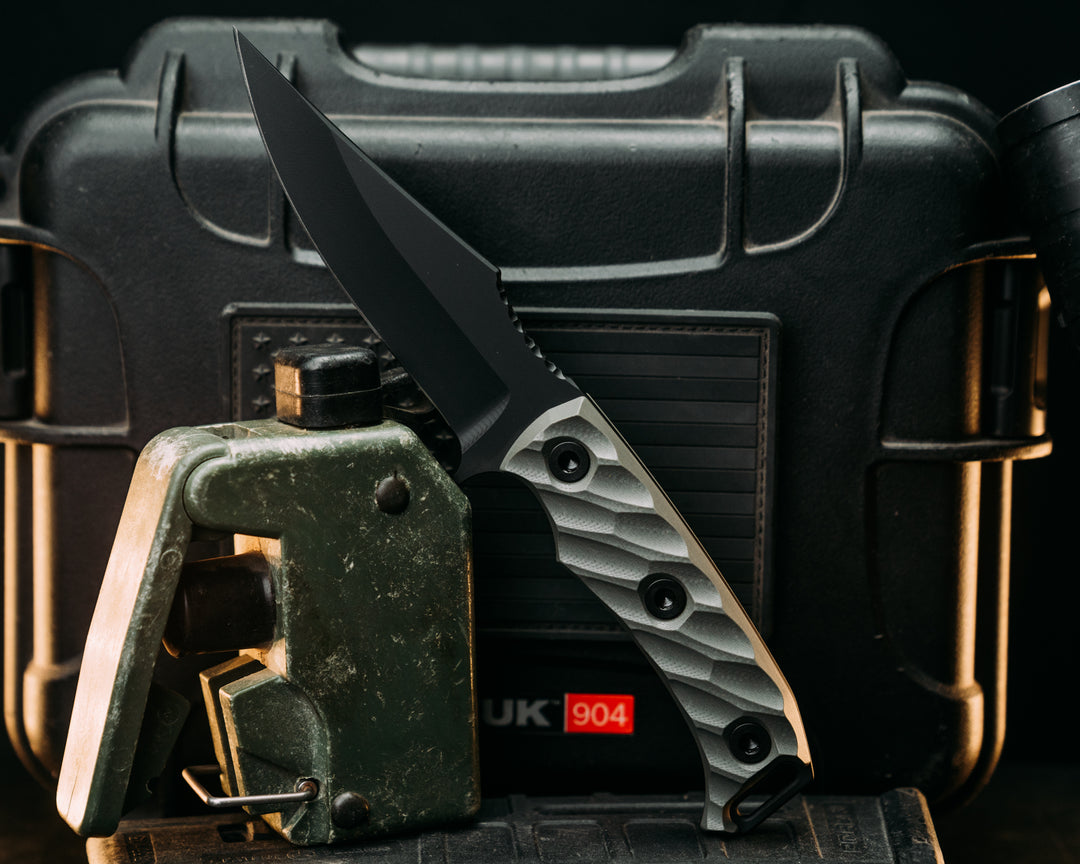 Tosahwi- Grey G10, DLC (Diamond Like Coating), Allen Bolts, Textured Grip