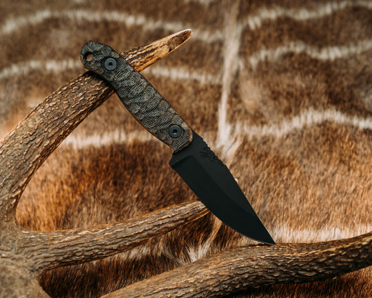 Feather Light - Black Canvas Micarta, Armor Black, Allen Bolts, Chaos Grip.