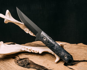 Kwaiken FC- Dyed Buckeye Burl, Armor black cerakote, Ti torx bolts, smooth grip