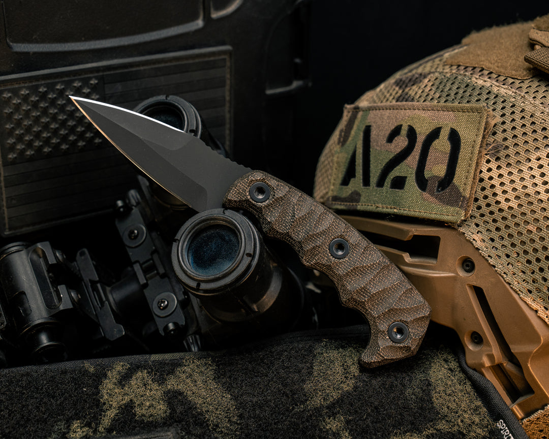 3" HUMINT - OD Green Canvas Micarta, Armor Black Cerakote, Allen Bolts, Textured Grip