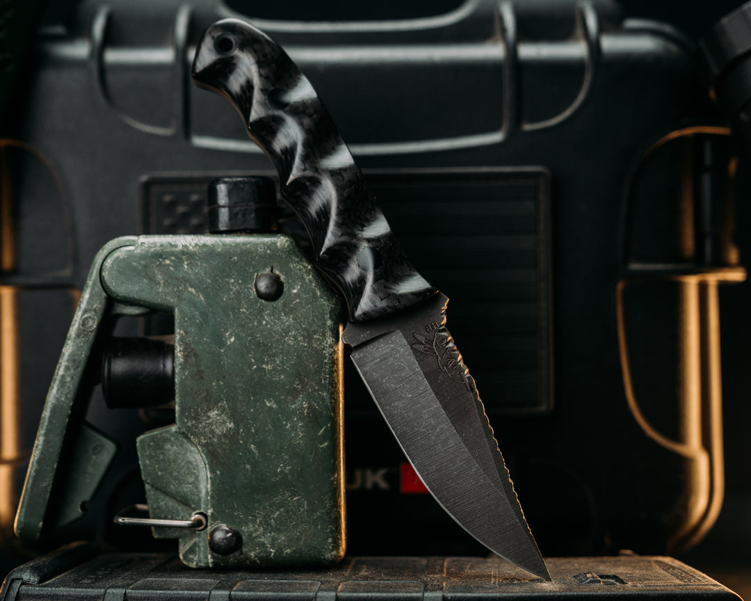 Hybrid Crow Cub Blade/Disaster Cub Handle- Carbon Fiber- CF Pin, CF Lanyard Pin, Old School Rock Worked Spine, Textured Grip