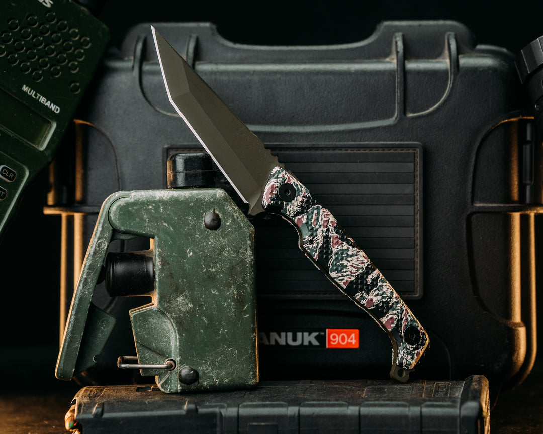 SHAW SHIV x HFB - Vietnam Tiger Stripe Hydro Dripped G10, OD Green Cerakote, Black Allen Bolts, Knurling Grip
