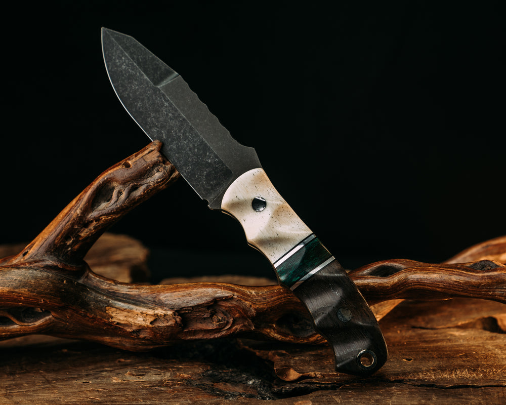 Disaster Jr Gen 3 - Giraffe Bone, Black G10 & Aluminum Pin Striping, Carbon Fiber Split, Ancient Bog Oak, Mosaic Pins, Mosaic Lanyard Pin, Textured Grip