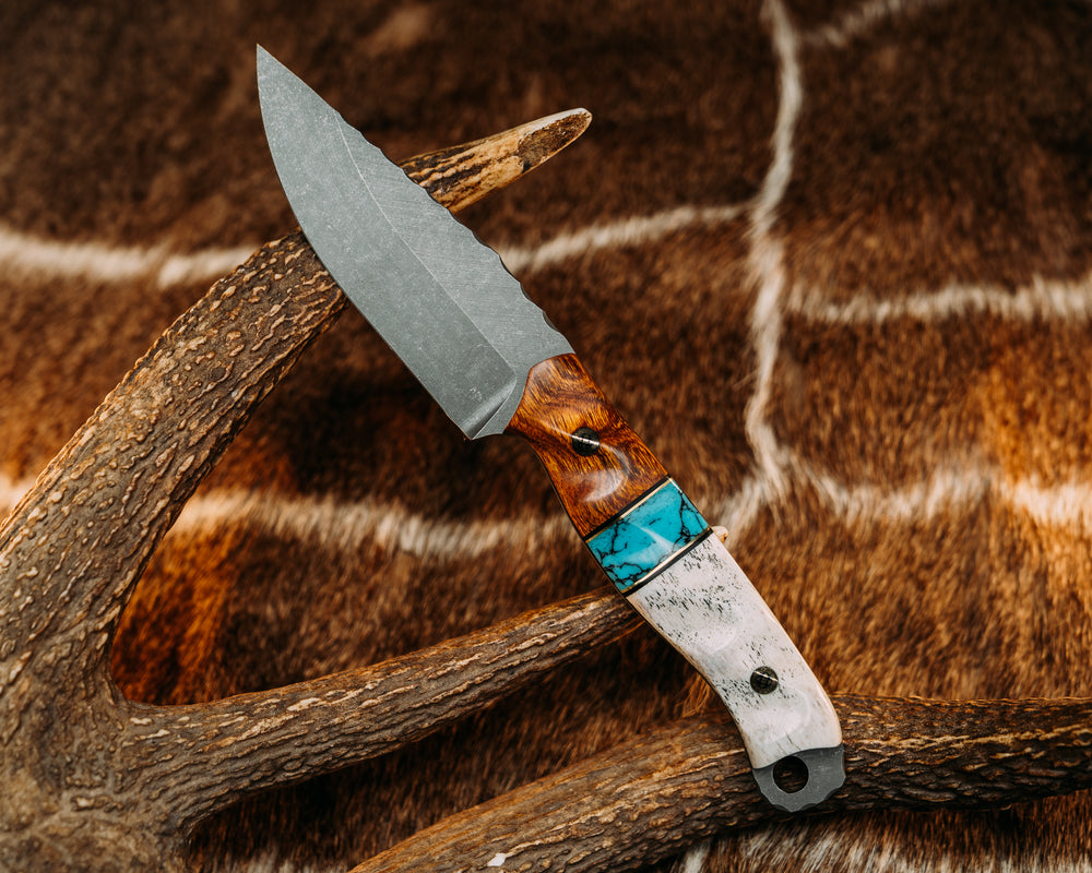 Crow Jr - Desert Ironwood, Black G10 & Brass Pin Striping, Turquoise w/ Black Web Tru Stone Split, Mosaic Pins, Textured Grip.