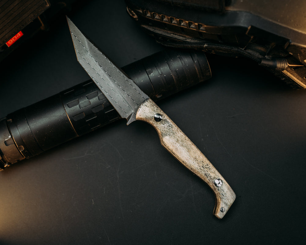 SHAW SHIV x HFB - Veagas Forge Lightning Damascus - Mosaic Pins, Contoured Grip.