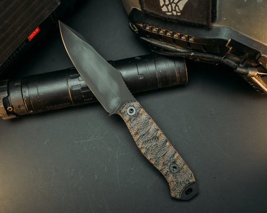 Field Knife - Black Canvas Micarta, Armor Black Cerakote, Allen Bolts, Chaos Grip