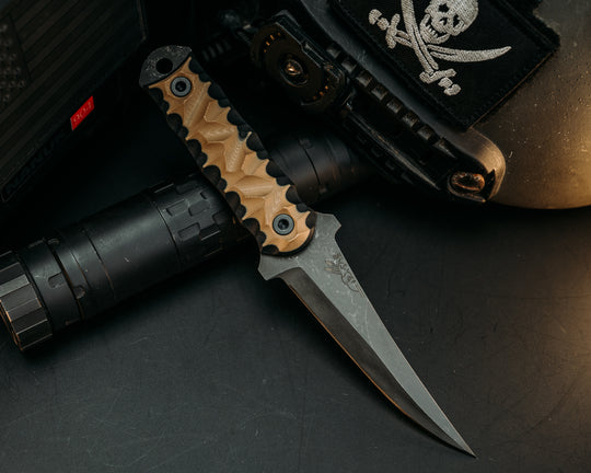 Combat Filet - Coyote & Black G10, Allen Bolts, Chaos Grip