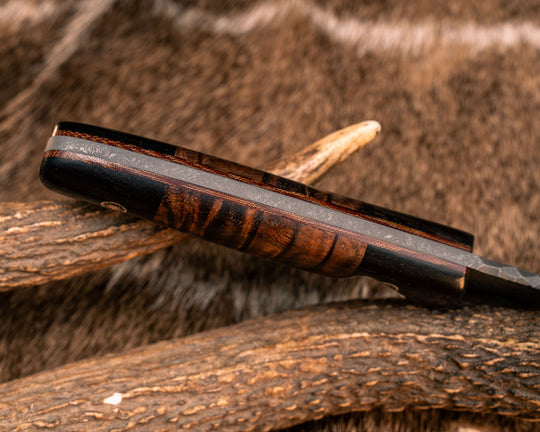 Modified Crow Jr- African Black Wood, Hawaiian Curly Koa Split, Brown Canvas Micarta Liner, Mosaic Pins, Smooth Grip