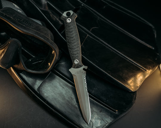 Dive Knife - Black Canvas Micarta, Steel Gray Cerakote, Allen Bolts, Iron Grip.