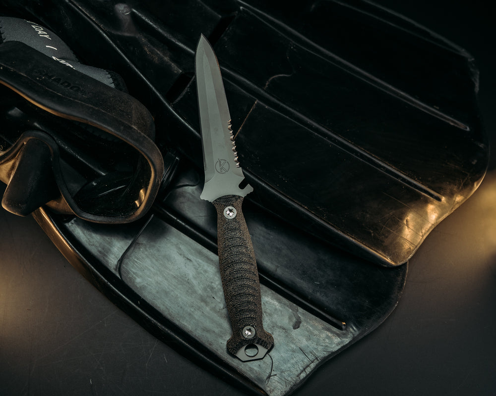 Dive Knife - Black Canvas Micarta, Steel Gray Cerakote, Allen Bolts, Iron Grip.