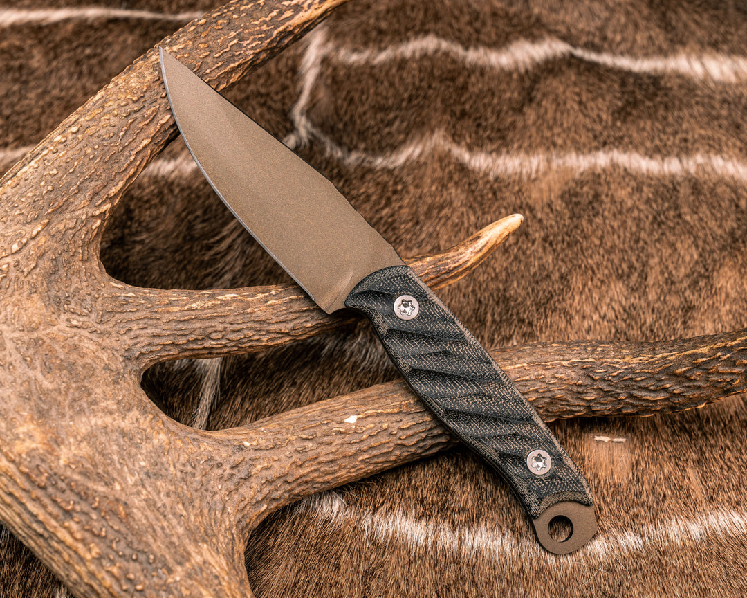 Crow Jr - Black Canvas Micarta, Midnight Bronze Cerakote, Ti Torx Bolts, Textured Grip