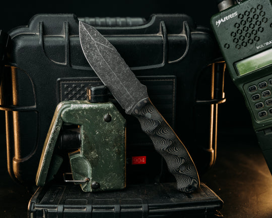 Disaster Jr - Black & White Linen Micarta, Micarta Pins, textured grip.