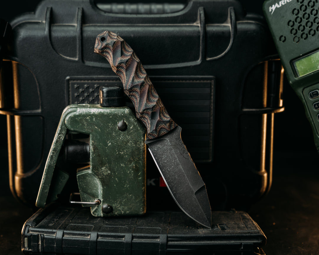 Disaster Cub Gen 3 - Python Canvas Micarta, CF Pins, Textured Grip.