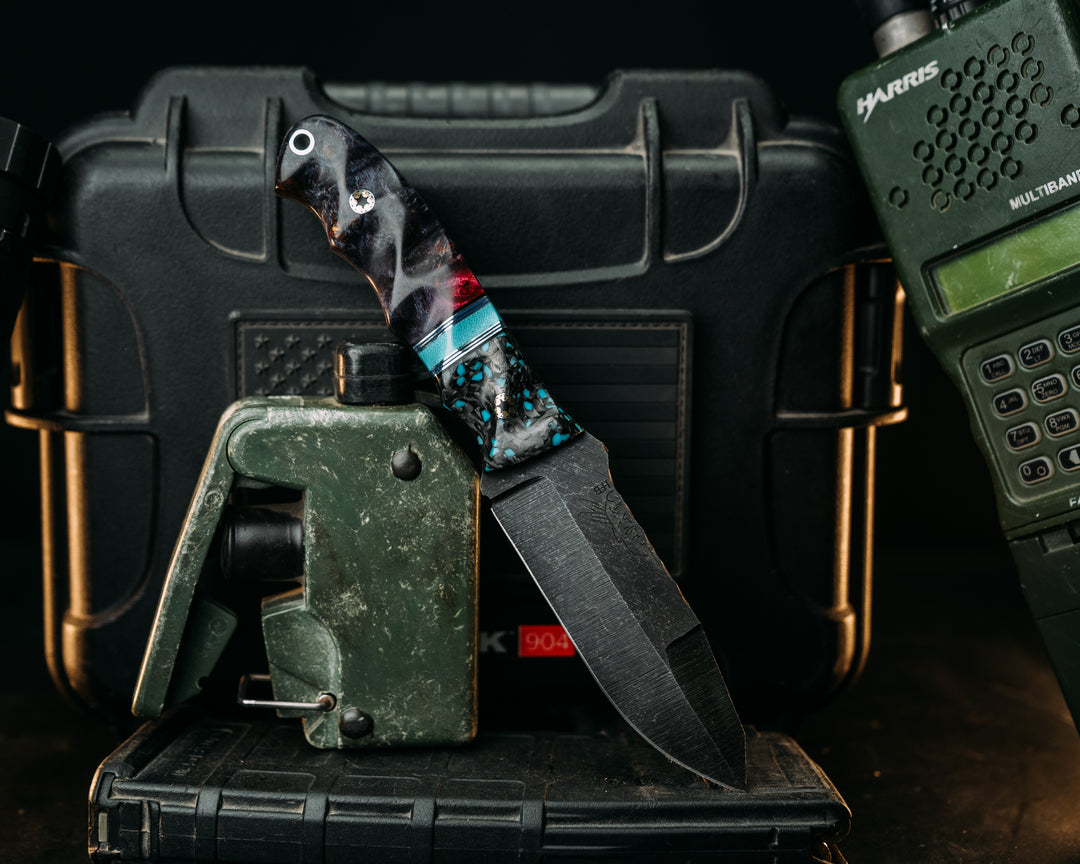 Disaster Jr Gen 3 (.21") -  Rockywaves Carbon, Black G10 & Aluminum Pin Striping, Britrnay Blue G10 Split, Dyed Maple, Mosaic Pins, Textured Grip.