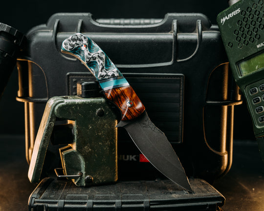 Ishi - Desert Ironwood, Black & Blue G10 w/ Aluminum & Brass Pin Stripping, Brittney Blue G10 Split, Winter Crow Carbon, Patriot Mosaic Pins, Textured Grip.