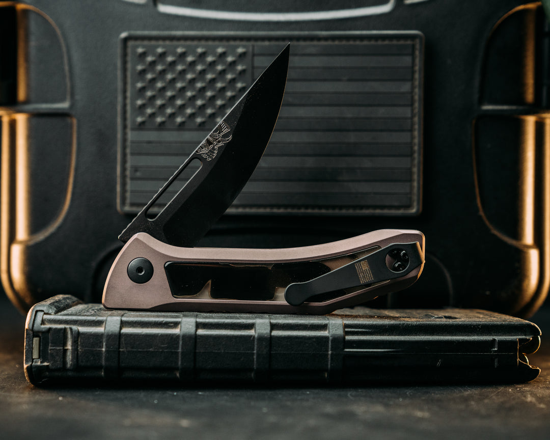 Kwaiken Folder Custom - Raffir Noble Curly Brass, Anodized Gray Handle, Black Nitride Blade, Textured Grip, Deep Carry Pocket Clip