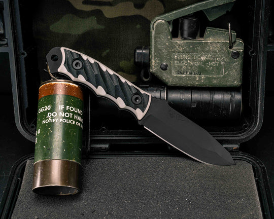 Disaster Jr - Black/White G10, Armor Black Cerakote, Allen Bolts, Textured Grip