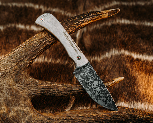 Cav Jr Back Country - Patriot Mosaic Pins, Smooth Natural Grip.
