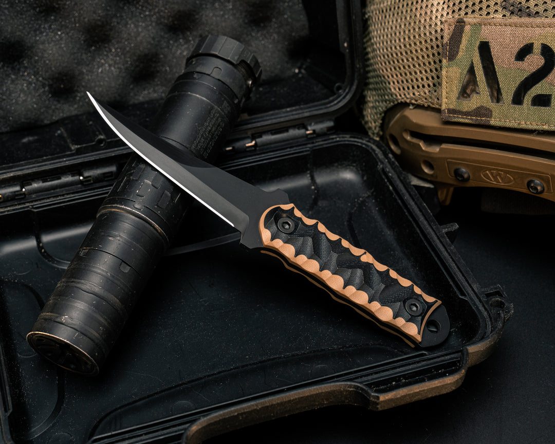 Combat Filet- Coyote & Black G10, Armor Black Cerakote, Allen Bolts, Textured Grip