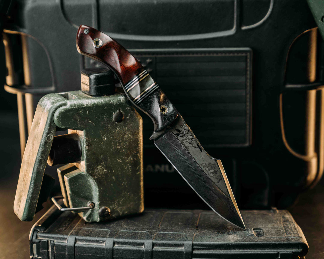 Widow Maker Jr- Baker Forge Random Pattern Damascus-Carbon Fiber,Black G10, Aluminum and Brass Pin Striping, Jungle Wear Fat Carbon Split, Snakewood, Mosaic Pins, 1/8" Mosaic Pins, Textured Grip