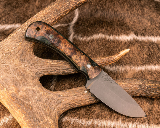 Cavner- Chechen Caribbean Rosewood over Black Dark Matter Carbon, Textured Grip