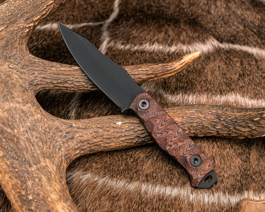 Field Knife Jr- Mars Valley Carbon, Armor Black Cerakote, Allen Bolts, Textured Grip