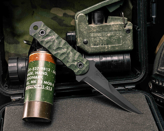 Combat Filet- Jungle Wear Carbon Fiber, Armor Black Cerakote, Allen Bolts, Textured Grip