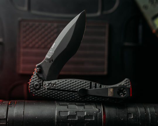 Extremis Folder - Black PVD Coated Titanium Ti Scales, Checkered  Textured, PVD Coated Blade, Deep Carry Pocket Clip