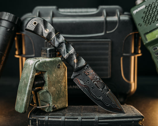 Cavner- Baker Forge GoMai CuShim (DamCore) Raindrop Pattern- Carbon Fiber, Brass Pin Striping, American Flag and Navy S.E.A.L AOR2 Cammie Micarta Split, Mosaic Pins, Brass Lanyard Pin, Textured Grip