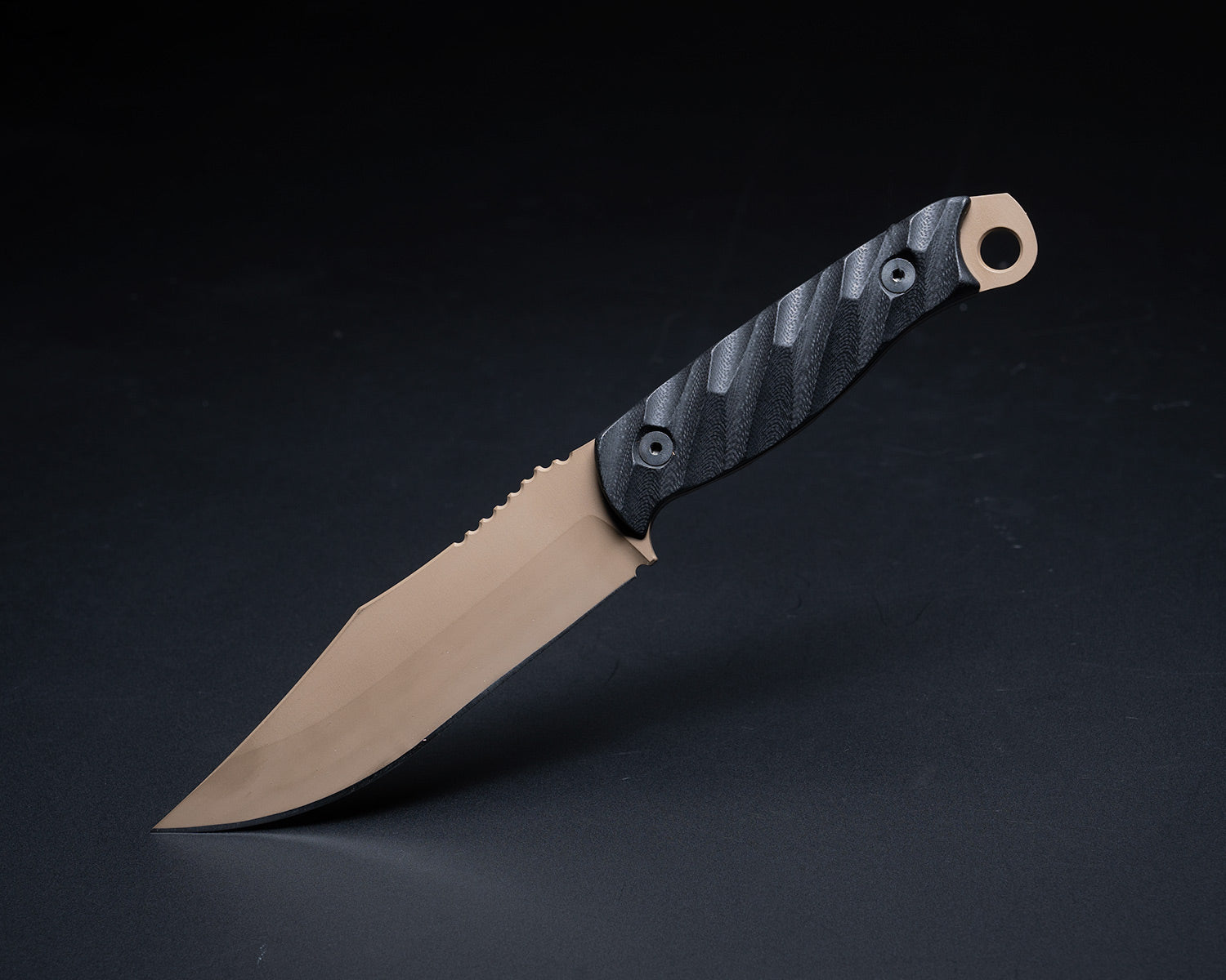 Crow Scout Blade, FDE cerakote, black G10, black allen bolts